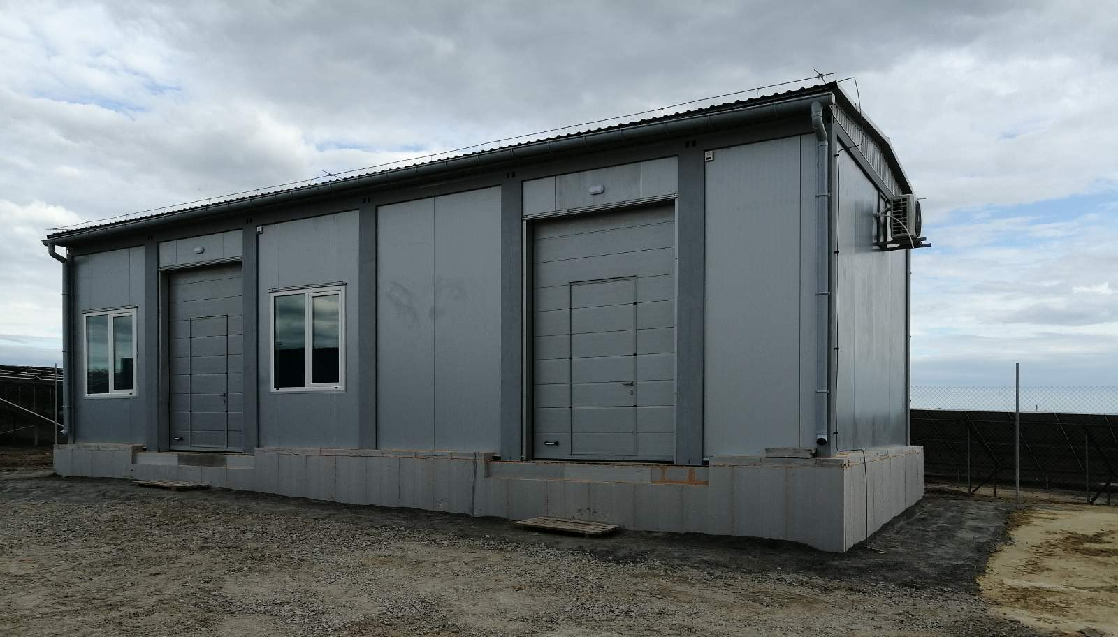 Prefabricated warehouse